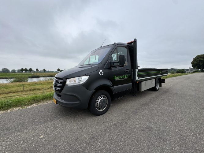 Ijzersterk-bv_mercedes-sprinter_zeikant